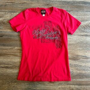 Women’s Harley Davidson shirt. Size Large